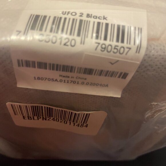 FOREO UFO 2 Supercharged Face Mask - Picture 3 of 3